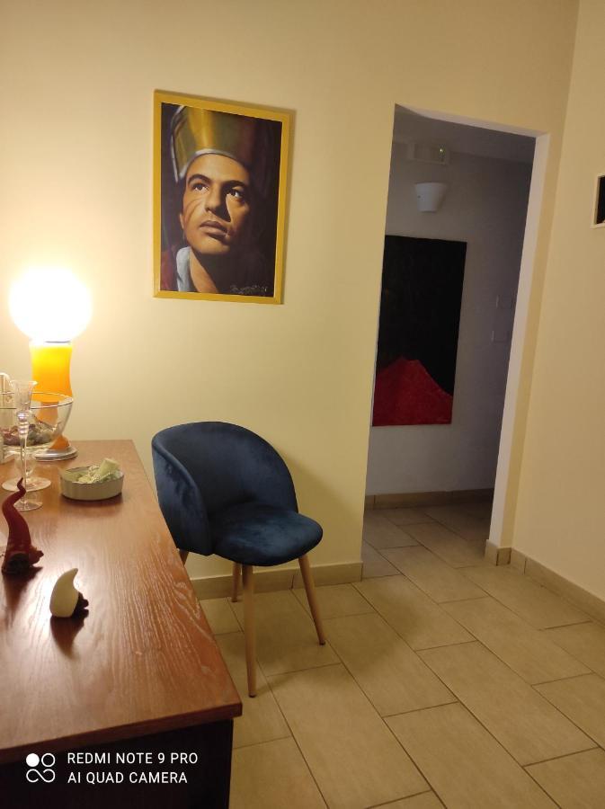 Il Viaggio Di Dante Historical Center Bed and Breakfast Napels Buitenkant foto
